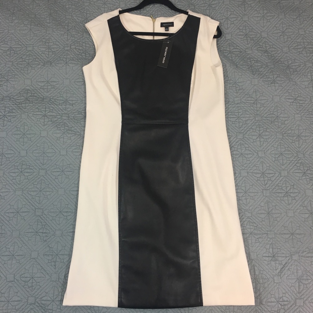 ✨NWT - Spense Sheath Dress✨